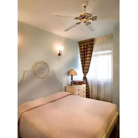 Hotel Serenella