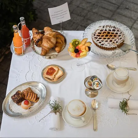 Hotel Serenella 3*