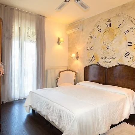 Ξενοδοχείο Serenella 3*