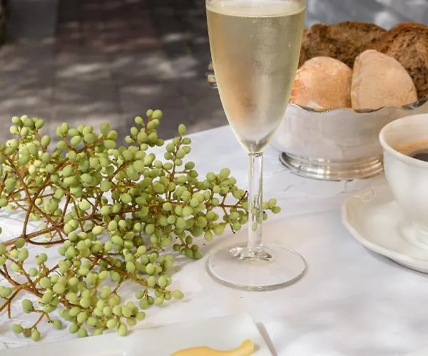 Serenella Отель